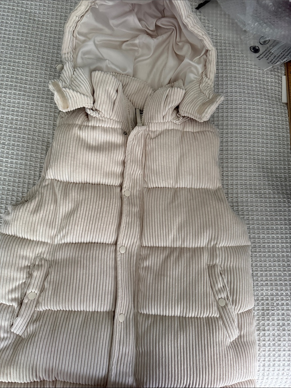 bagatelle Cream Corduroy Puffer Vest with Hood in size medium. Never worn